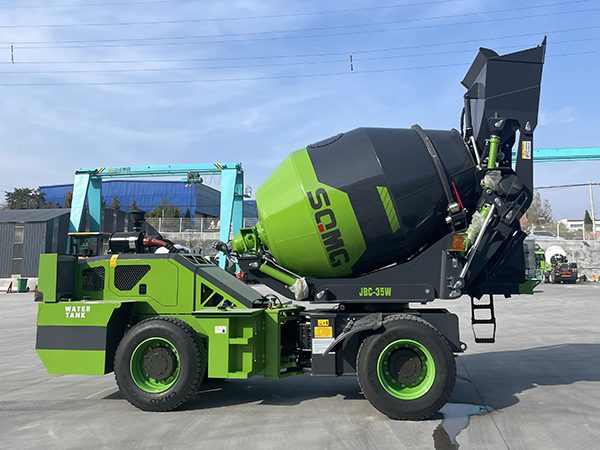3.5 m³ Self-Loading Concrete Mixer (Type D)